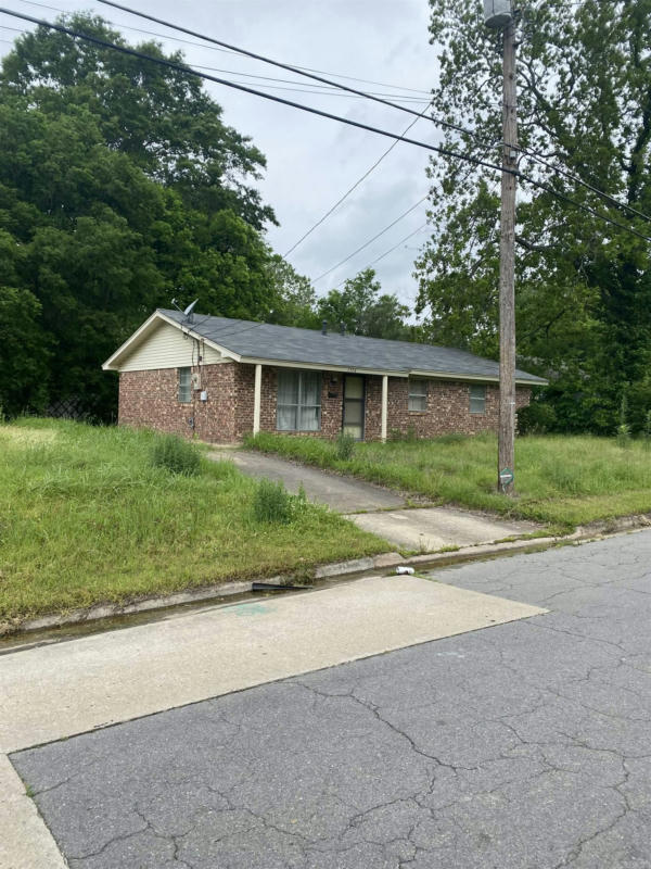 1304 S INDIANA ST, PINE BLUFF, AR 71601, photo 1 of 6