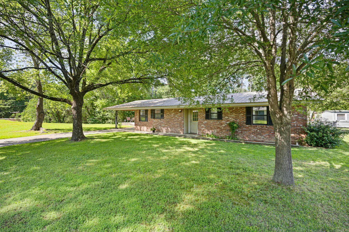2228 INDEPENDENCE AVE, CONWAY, AR 72034, photo 1 of 22