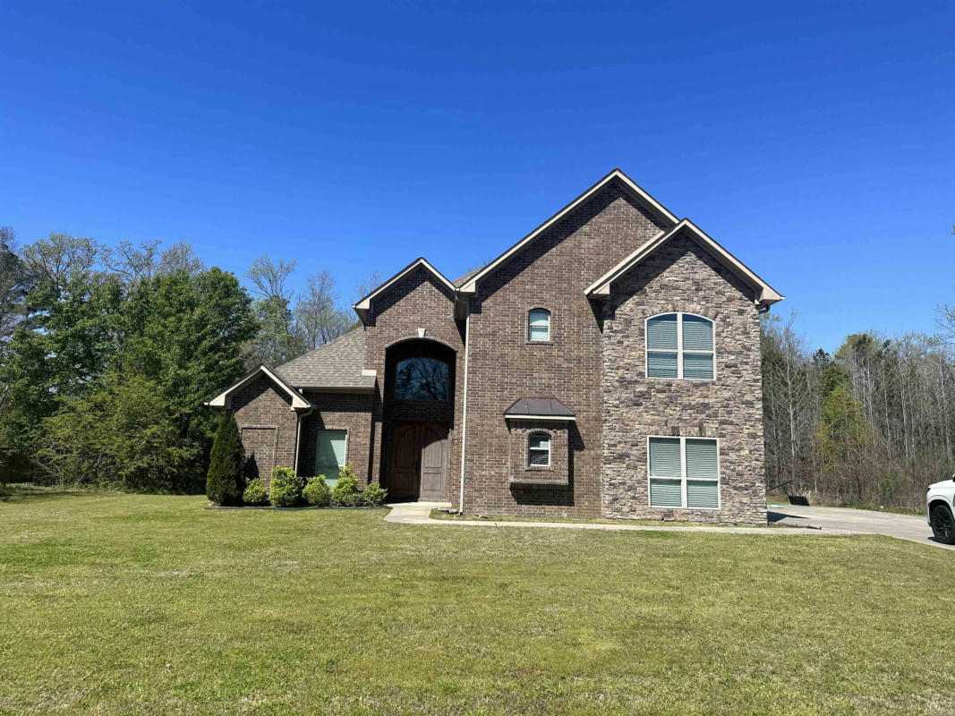 104 CARRIAGE CT, WHITE HALL, AR 71602, photo 1 of 26