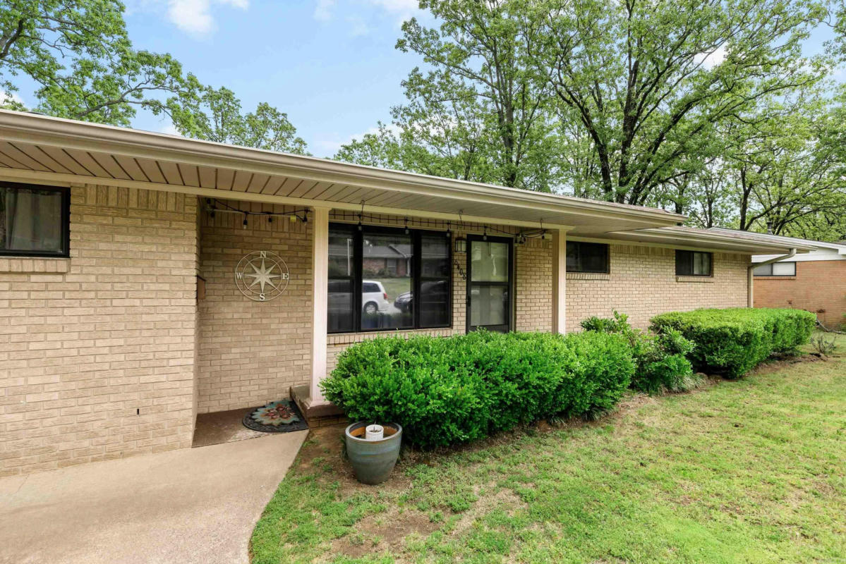 6408 OSAGE DR, NORTH LITTLE ROCK, AR 72116, photo 1 of 24