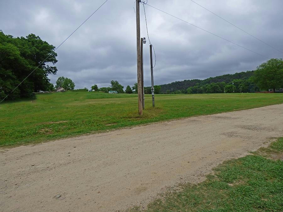 GRIFFIN ROAD, HARDY, AR 72542, photo 1 of 8