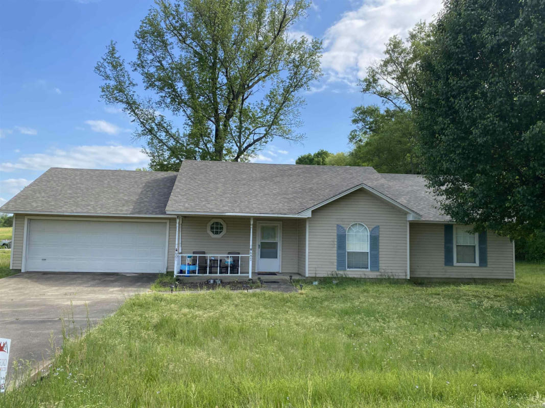 607 W SPRING ST, MINERAL SPRS., AR 71851, photo 1 of 24