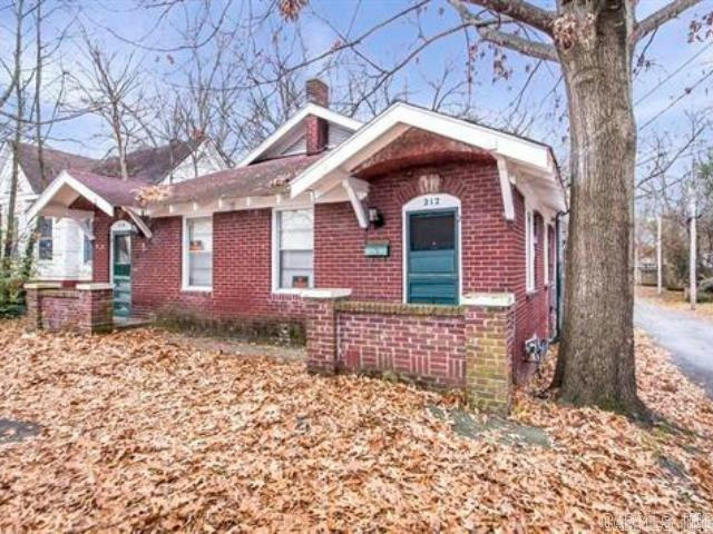 210 W 18TH ST, NORTH LITTLE ROCK, AR 72114, photo 1 of 22