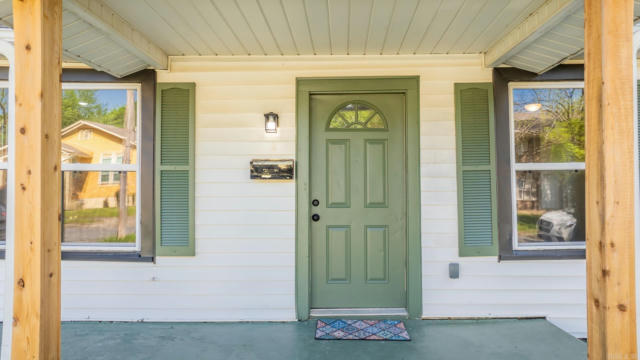 411 BROWN ST, LITTLE ROCK, AR 72205, photo 3 of 24