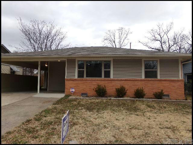305 W I AVE, NORTH LITTLE ROCK, AR 72116, photo 1 of 25